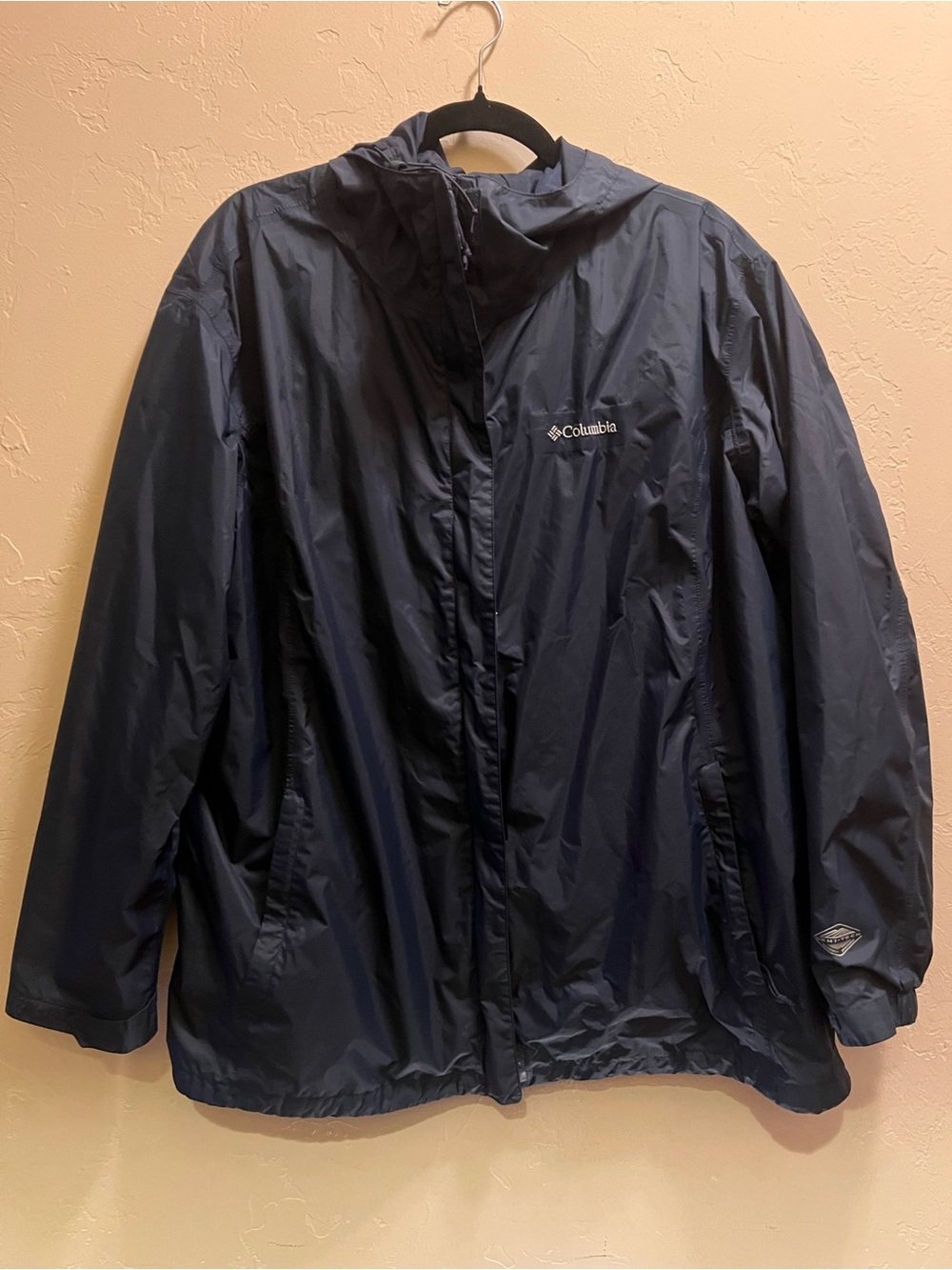 Columbia Navy Omni-Tech Waterproof Jacket